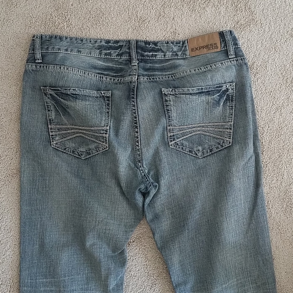 Express jean - Picture 3 of 3